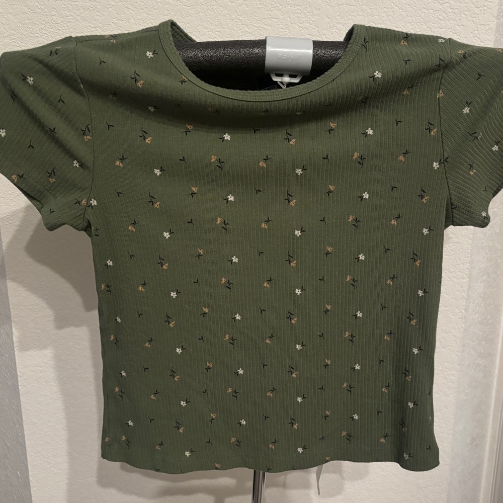 Old Navy Crop Top